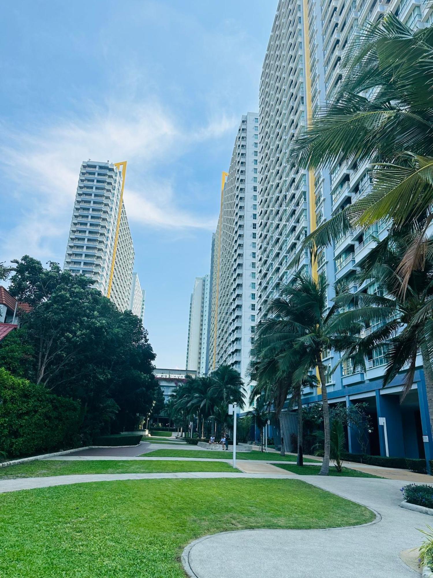Seaview Beach Room Lumpini-Pool And Gym Face To Ocean جومتين بيتش المظهر الخارجي الصورة