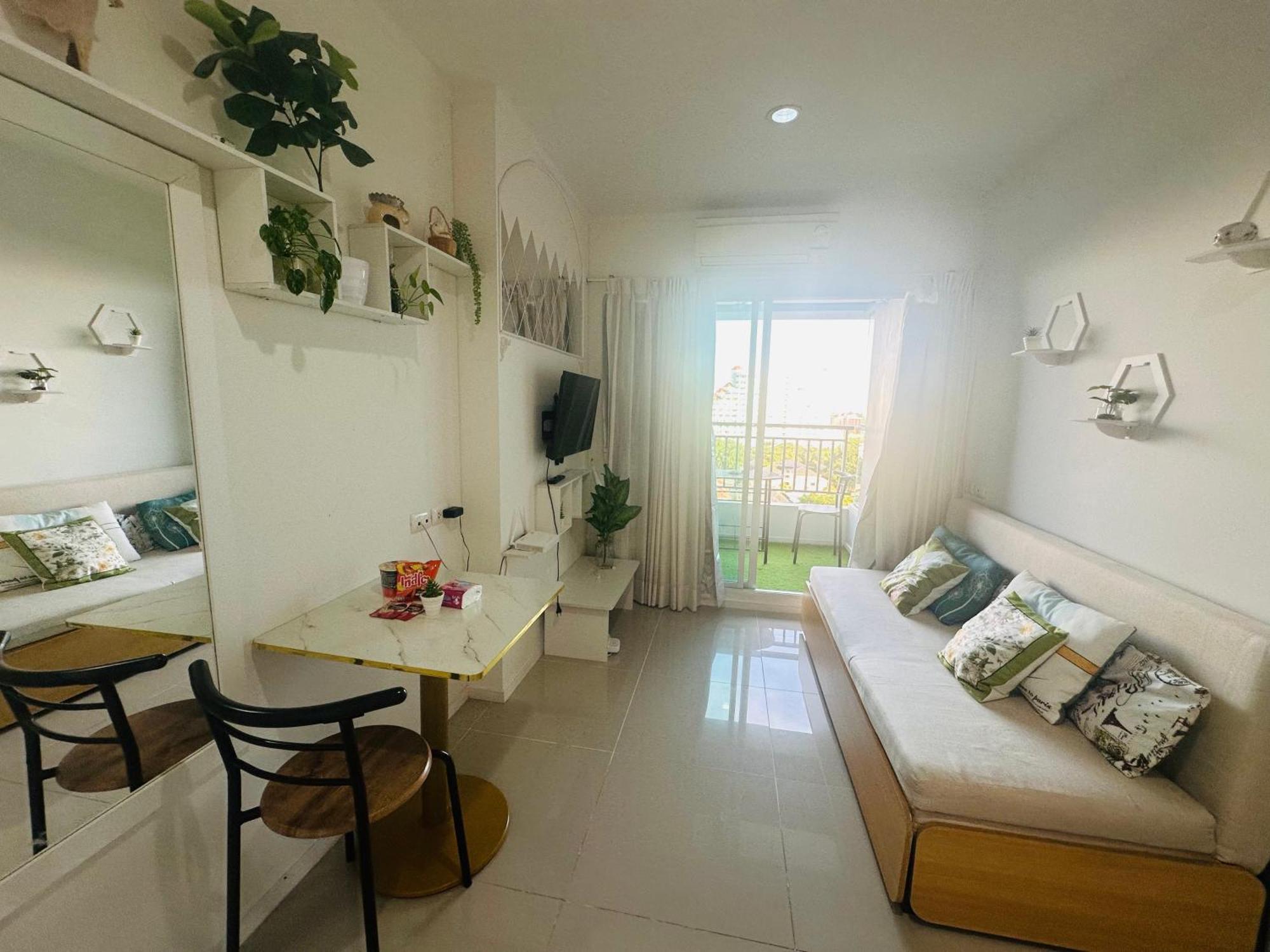 Seaview Beach Room Lumpini-Pool And Gym Face To Ocean جومتين بيتش المظهر الخارجي الصورة